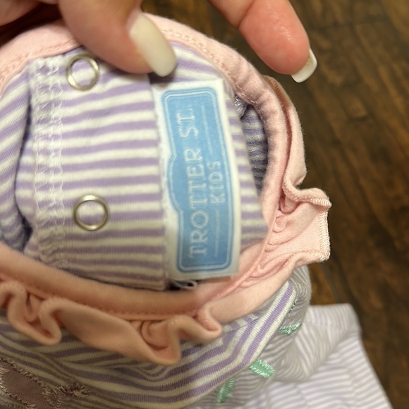 Trotter St. kids - Onesie - Picture 4 of 5